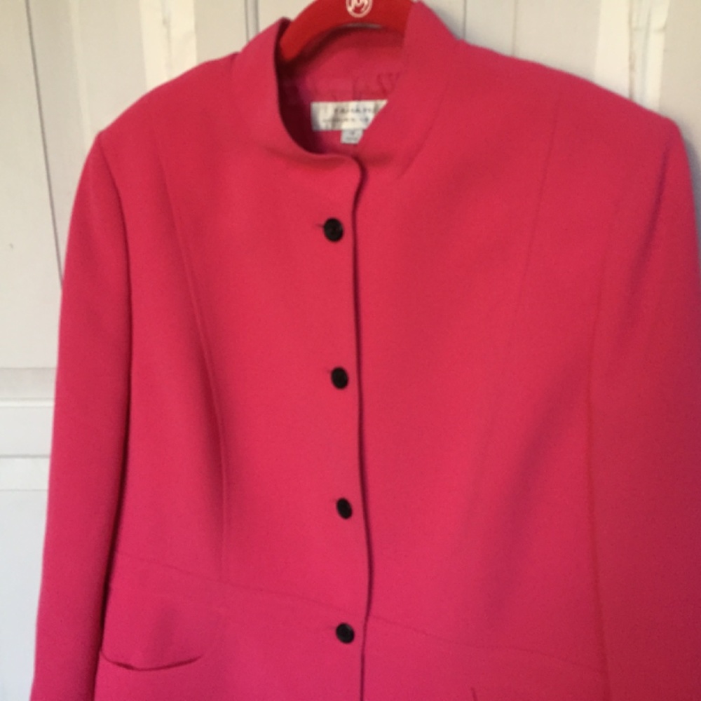 Tahari Pink Blazer - Picture 10 of 15